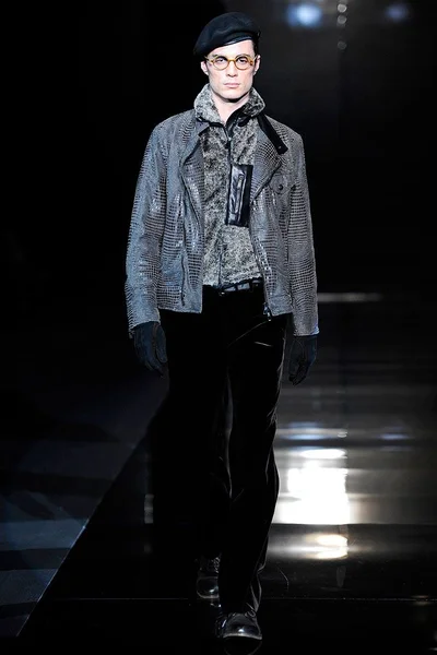Look 21